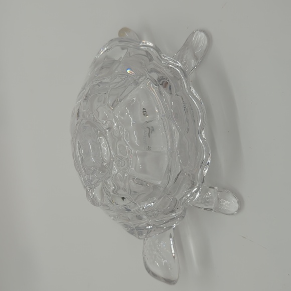Studio Silversmith Crystal Turtle trinket box. - Picture 3 of 8